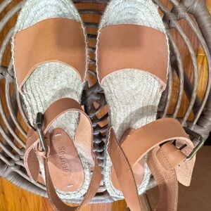 Soludos Tan Espadrille Shoes with Criss-Cross Design